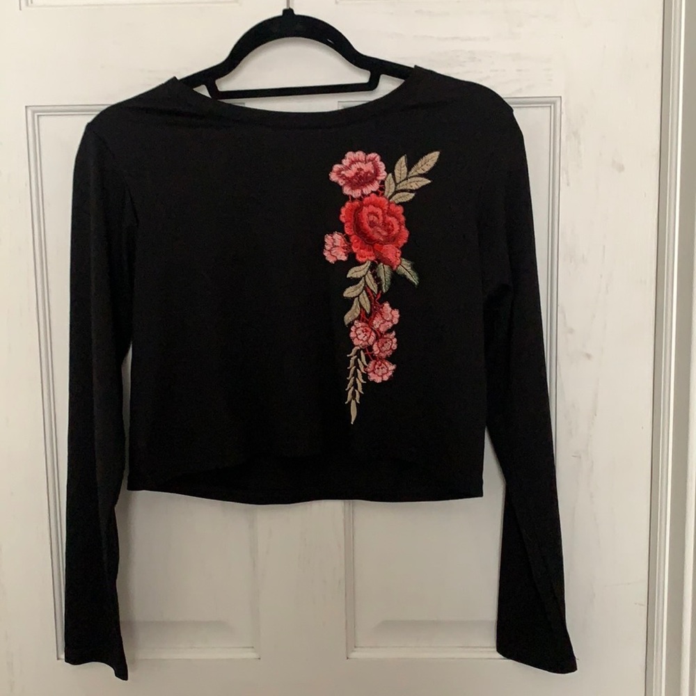Black rose long sleeve
